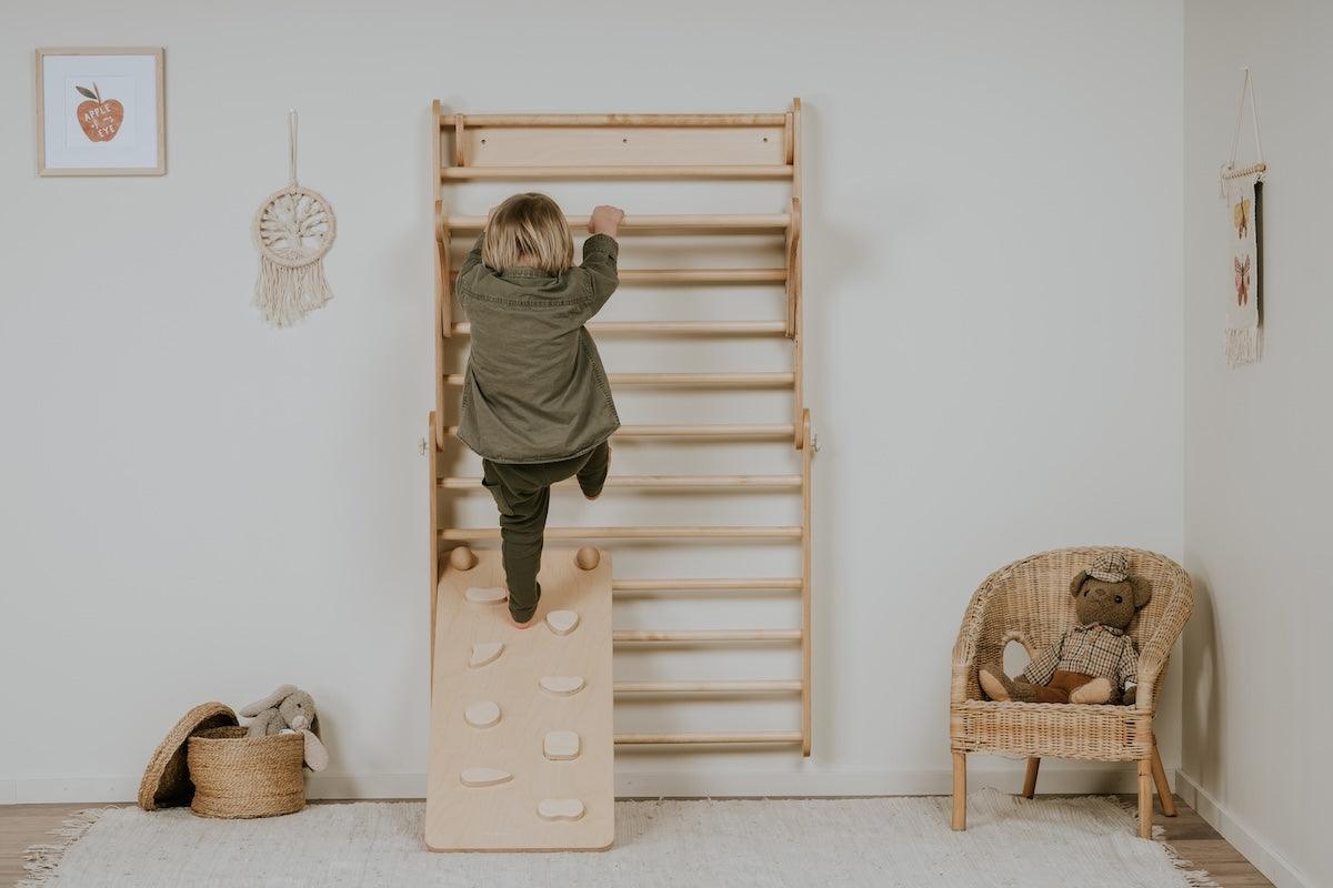Sprossenwand - Kletterling – einfach Kind sein