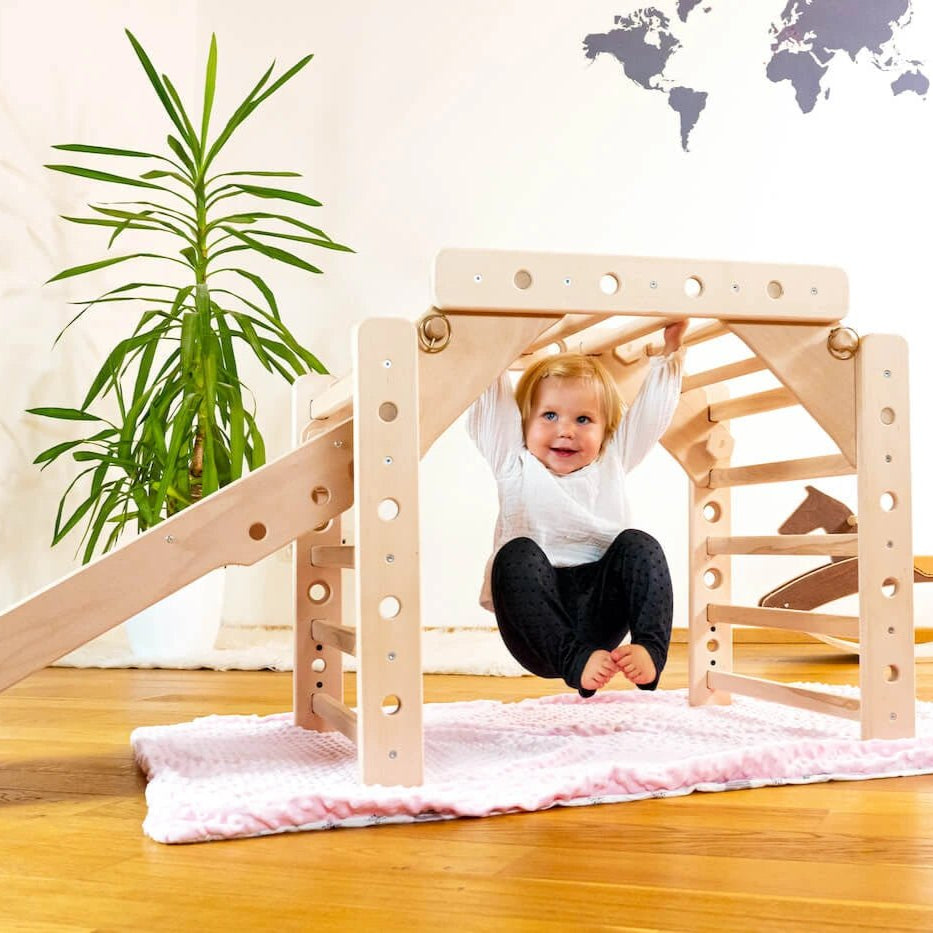 Sprossenwand | EMMA | 7in1 | 200 kg belastbar | 2–99 Jahre | 7 Aufbauvarianten - Kletterling – einfach Kind sein