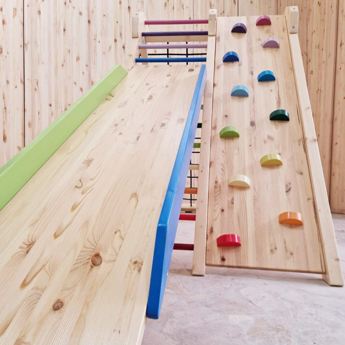 Klettergerüst - Doppelklettergerüst mit Rutschbahn und Tafel - Kletterling – einfach Kind sein