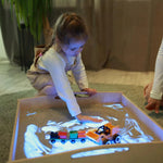 WonderSand PlayTable | Quadratischer Sandspieltisch 60x60 cm | mit Blaulicht - Therapie & MINT - Förderung ab 3+ - Kletterling – einfach Kind sein