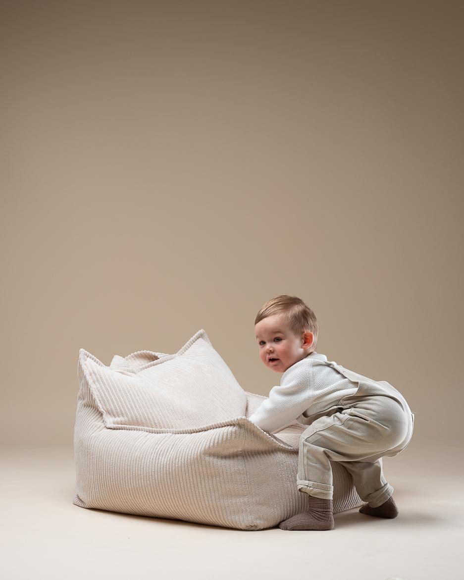 wigiwama Sitzsack Sessel in Creme aus Cord - Kletterling – einfach Kind sein