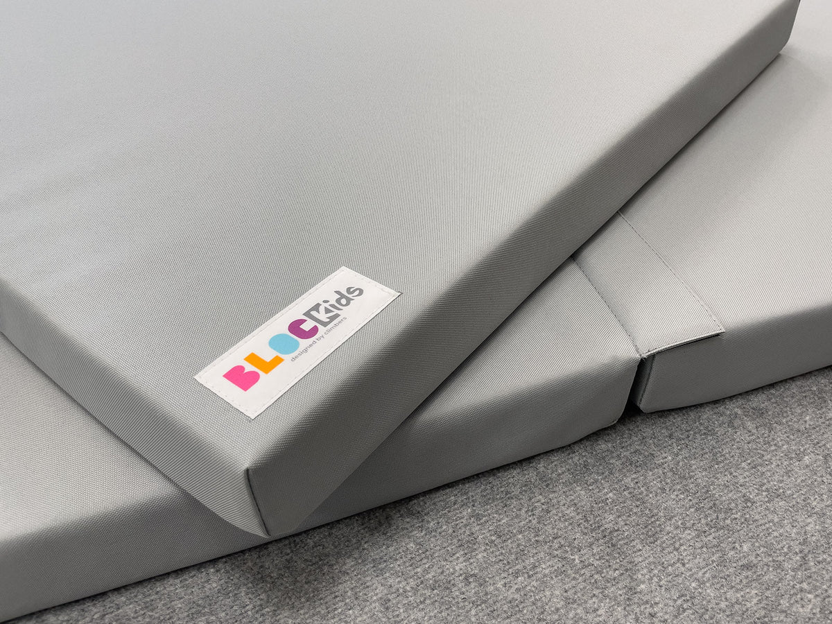 Fallschutzmatte BK PADDY INDOOR | 1 - 4 Teile | ab 78 x 78 cm | erweiterbar | Zubehör BK Kletterwände - Kletterling – einfach Kind sein