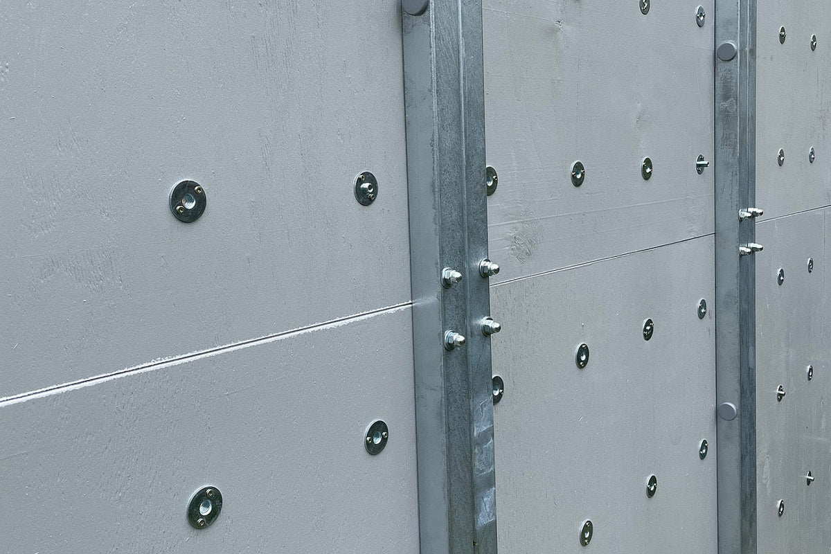 Kletterwand BK OUTDOOR aus 8 Teilen | 236 cm x 312 cm | inkl. 60 Griffen | 160 Loch - Kletterling – einfach Kind sein