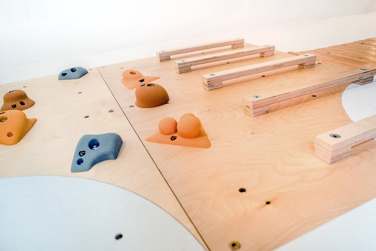 Einzelelement BK Dreieck rechts | Kletterwand BK INDOOR | 118 x 78 cm | 9 Loch - Kletterling – einfach Kind sein