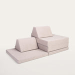 Universelles Kindersofa von monboxy in Beige - Kletterling – einfach Kind sein
