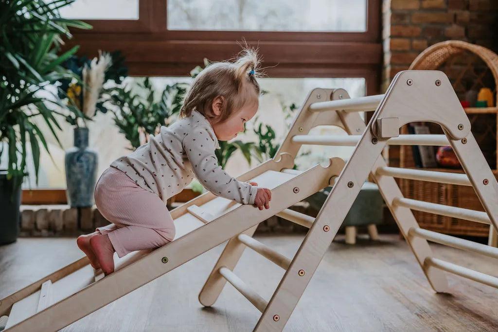 Die Motorische Entwicklung im zweiten Lebensjahr - Kletterling – einfach Kind sein