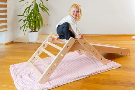 Sprossenwand | EMMA | 20in1 | 200 kg belastbar | 2–99 Jahre | 20 Aufbauvarianten - Kletterling – einfach Kind sein