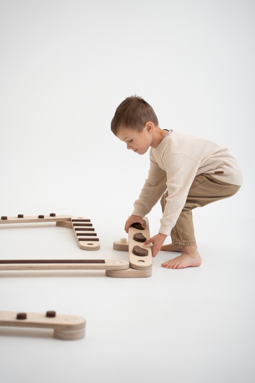 Happymoon Darkwood 8 Balance Beam Set - Kletterling – einfach Kind sein