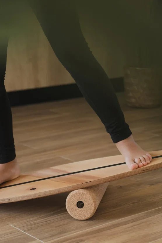 HappyMoon Natural Balance Surfboard With Large Mat & Roll - Kletterling – einfach Kind sein
