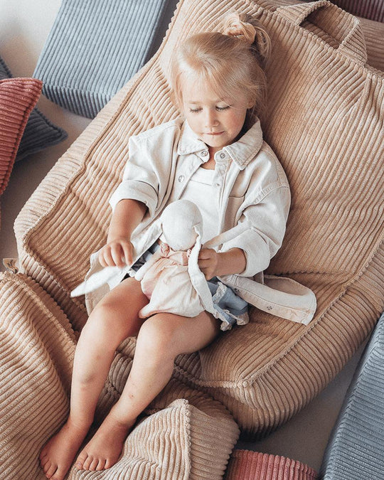 wigiwama Sitzsack Sessel in Beige aus Cord - Kletterling – einfach Kind sein