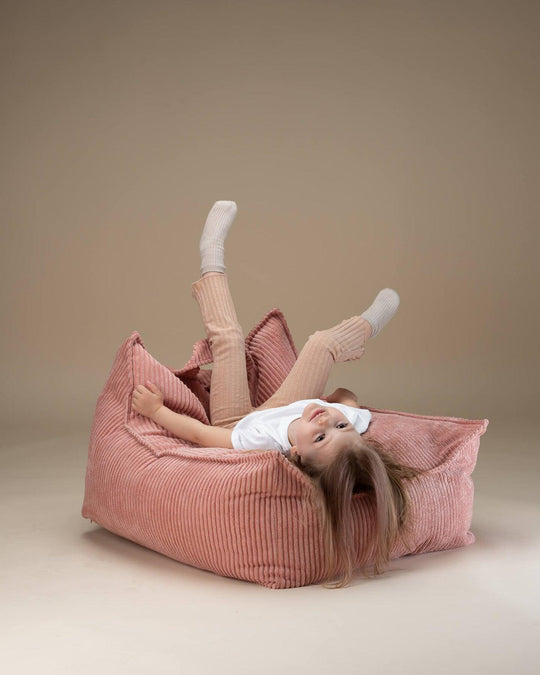 wigiwama Sitzsack Sessel in Altrosa aus Cord - Kletterling – einfach Kind sein