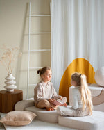 wigiwama Klappmatratze Klappsessel in Creme aus Cord - Kletterling – einfach Kind sein