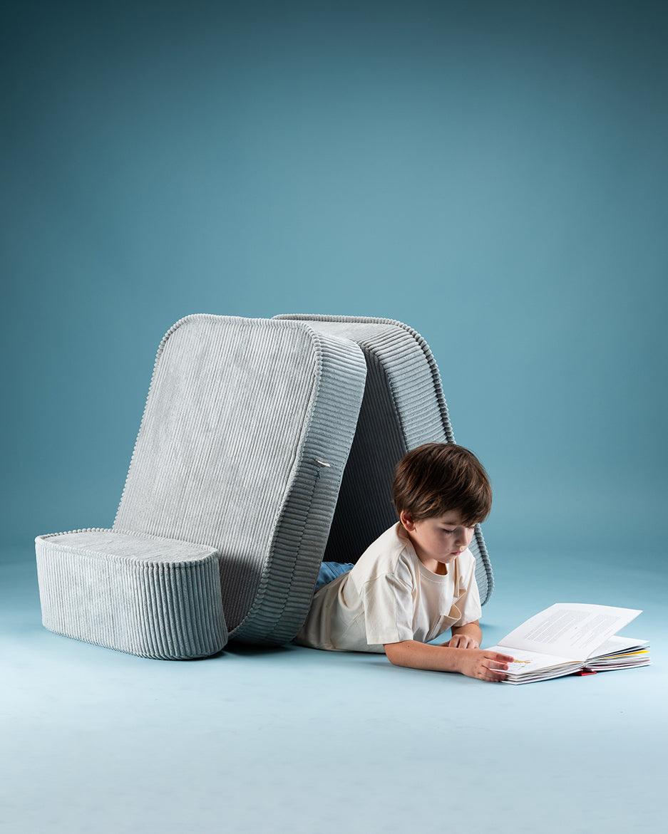 wigiwama Klappmatratze Klappsessel in Softmint aus Cord - Kletterling – einfach Kind sein