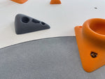 Einzelelement BK Dreieck rechts | Kletterwand BK OUTDOOR | 118 x 78 cm | 9 Loch - Kletterling – einfach Kind sein
