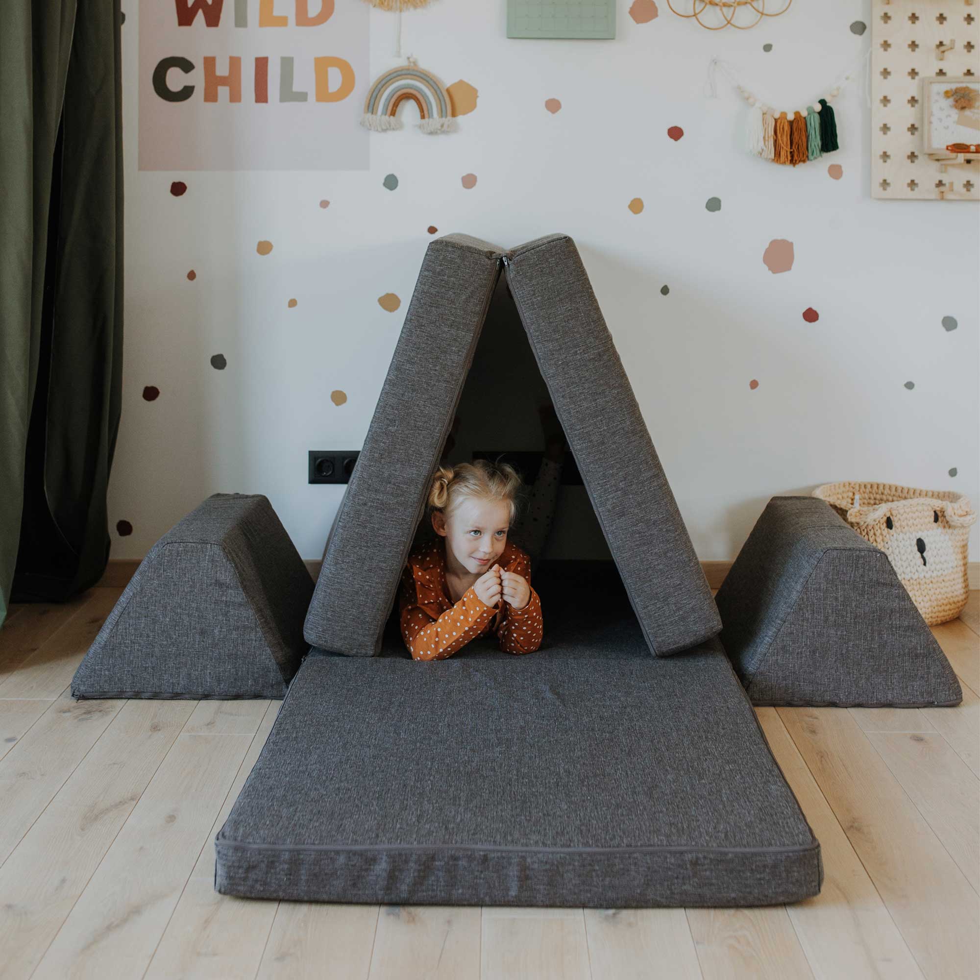 Universelles Kindersofa von monboxy in Dunkelbraun