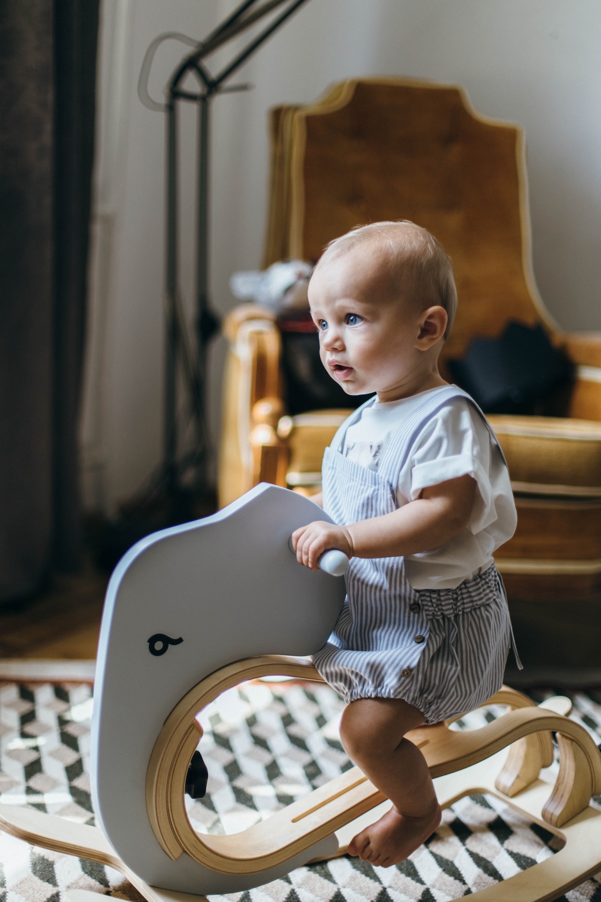 Balance Bike 3in1 aus Holz - mitwachsendes Laufrad für Kinder ab 6 Monaten bis 6 Jahre mit Schaukel-Elefant grau Erweiterung