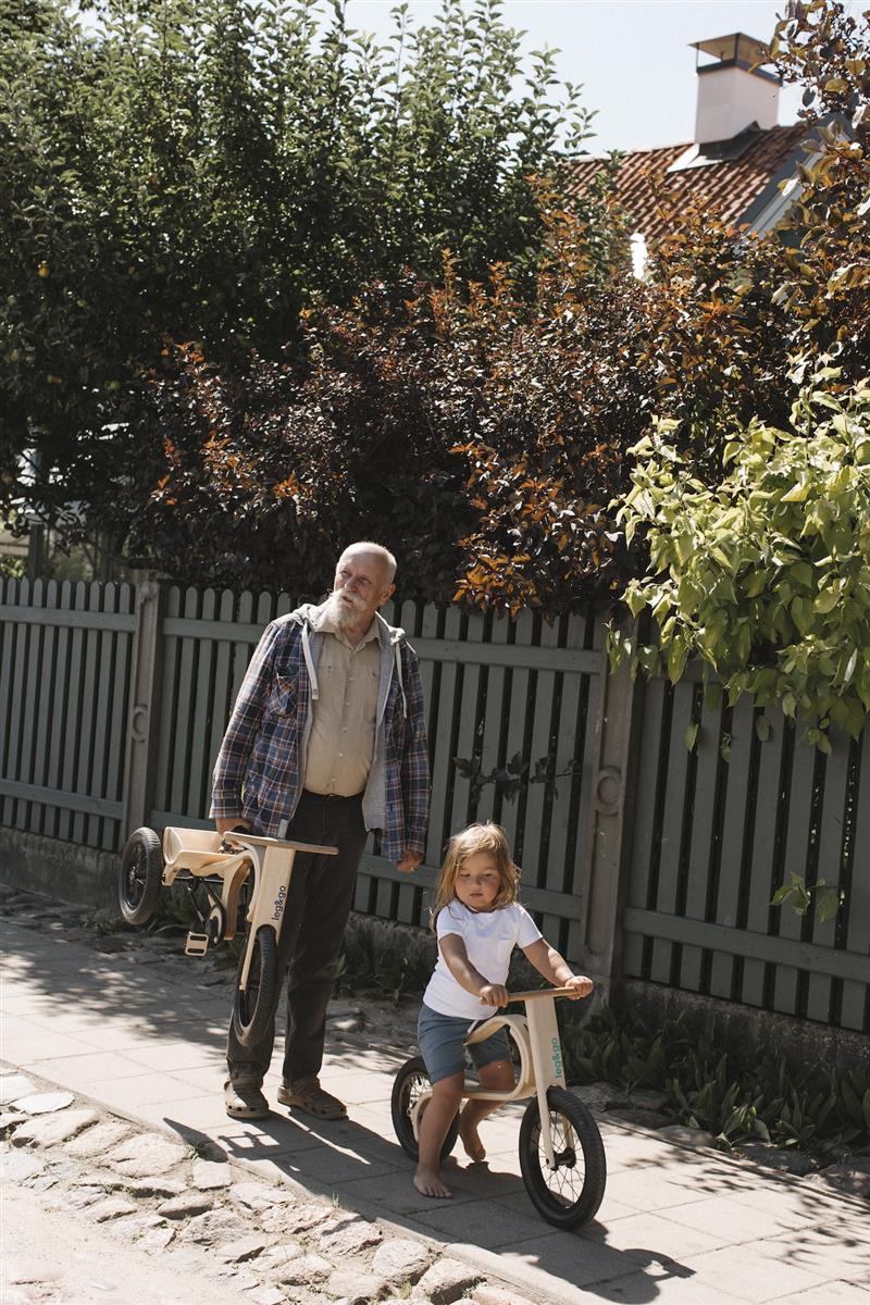 Balance Bike 3in1 aus Holz - mitwachsendes Laufrad für Kinder ab 6 Monaten bis 6 Jahre mit Dreirad Erweiterung