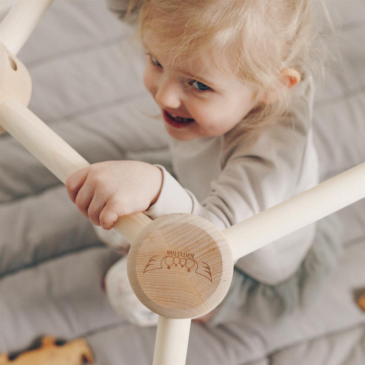 Kuschelige Spielmatte für das Klettergerüst Indoor – ein Paradies für kleine Entdecker