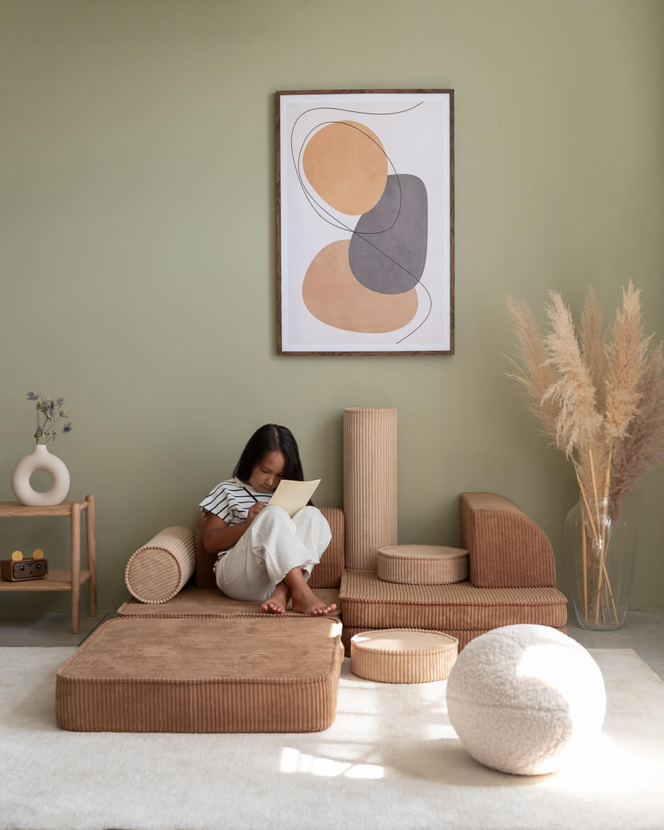 wigiwama Settee in Toffee - Kindersofa und Spielsofa aus Cord