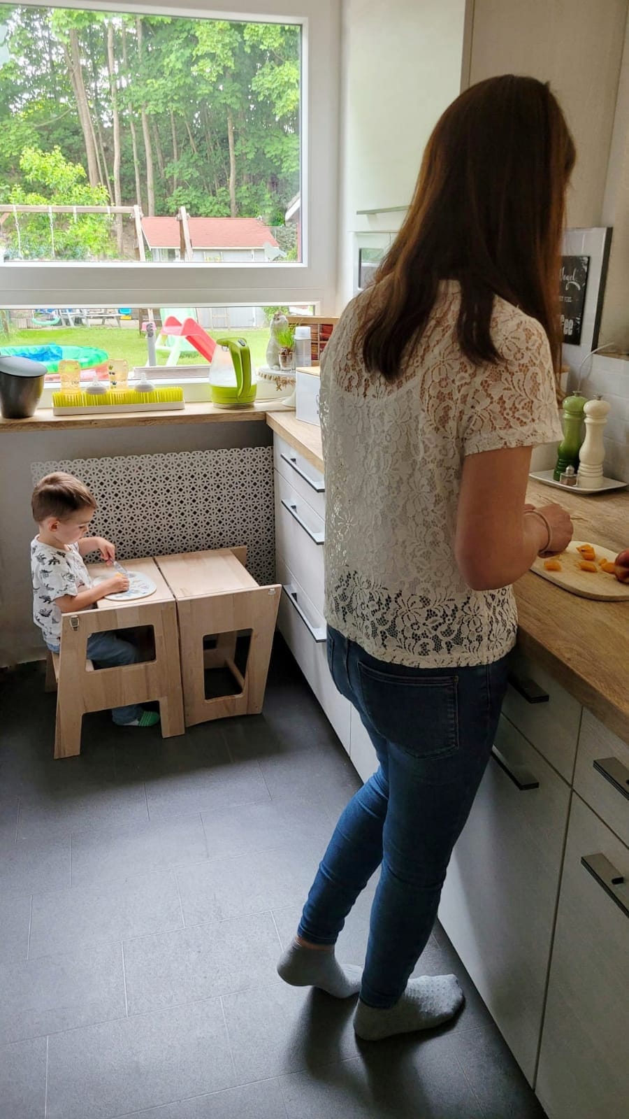 Lernturm SWUPP von PeterundDepi - 2 in 1 mit Kindertisch unbehandelt ohne Schutzstab