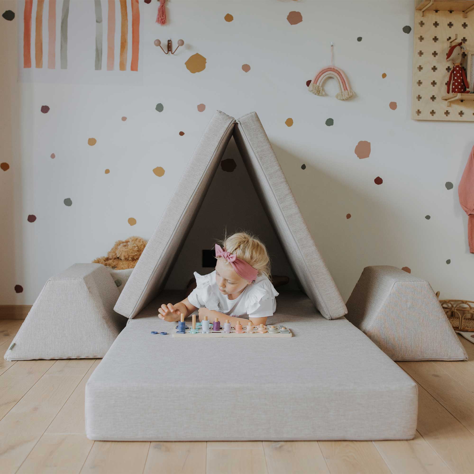 Universelles Kindersofa von monboxy in Beige