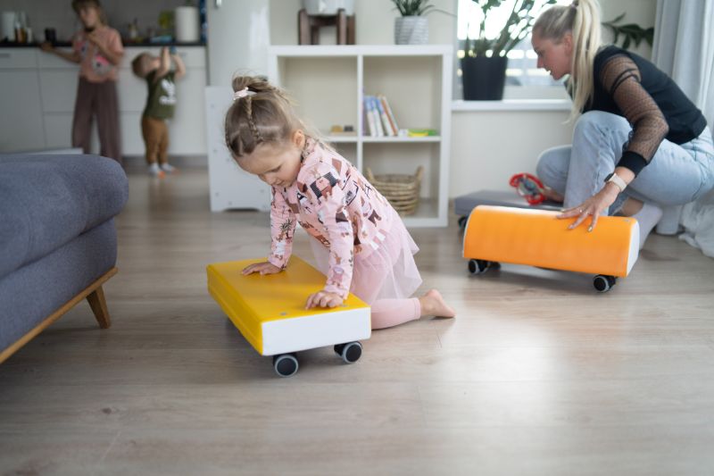 Rollerboard Tiny - Soft Play on Wheels gelb