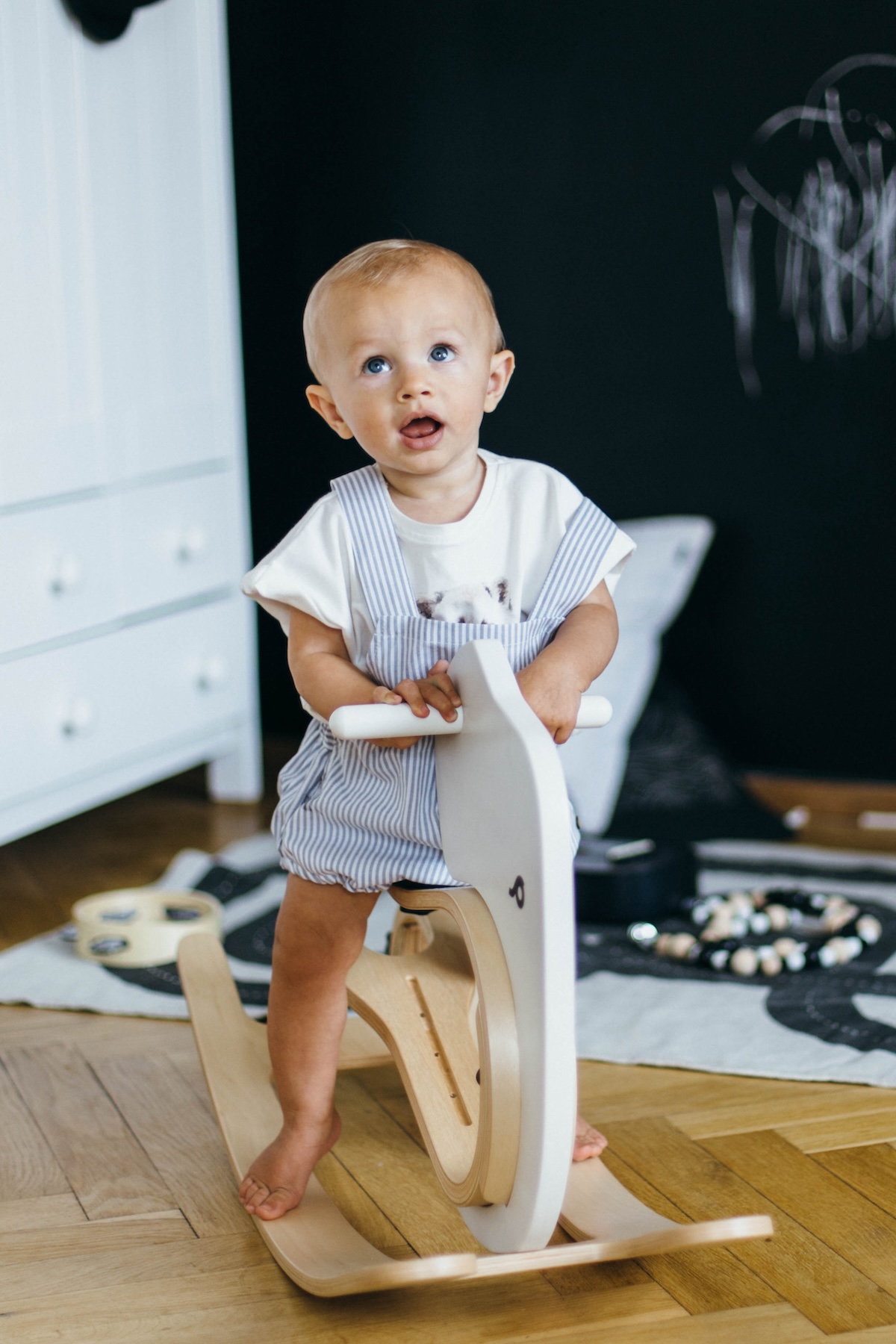 Balance Bike 3in1 aus Holz - mitwachsendes Laufrad für Kinder ab 6 Monaten bis 6 Jahre mit Schaukel-Elefant grau Erweiterung