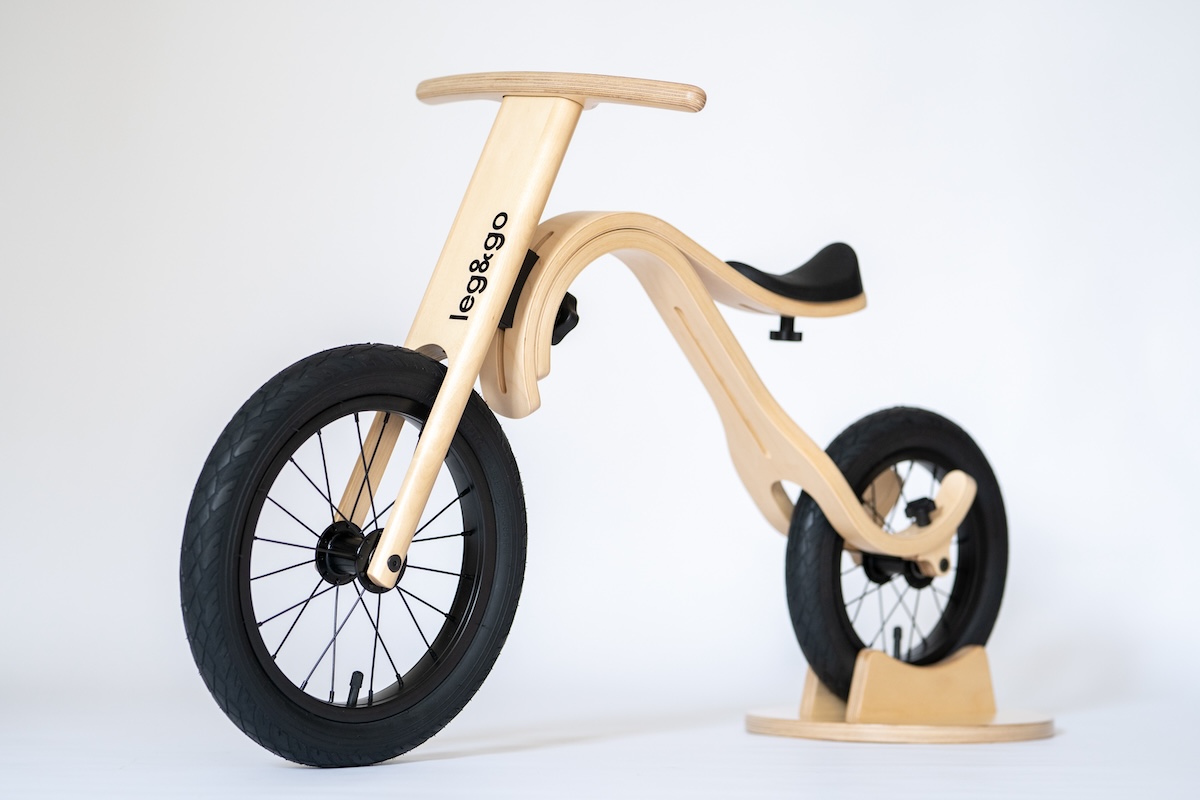 Balance Bike 3in1 aus Holz - mitwachsendes Laufrad für Kinder ab 6 Monaten bis 6 Jahre nur das Laufrad