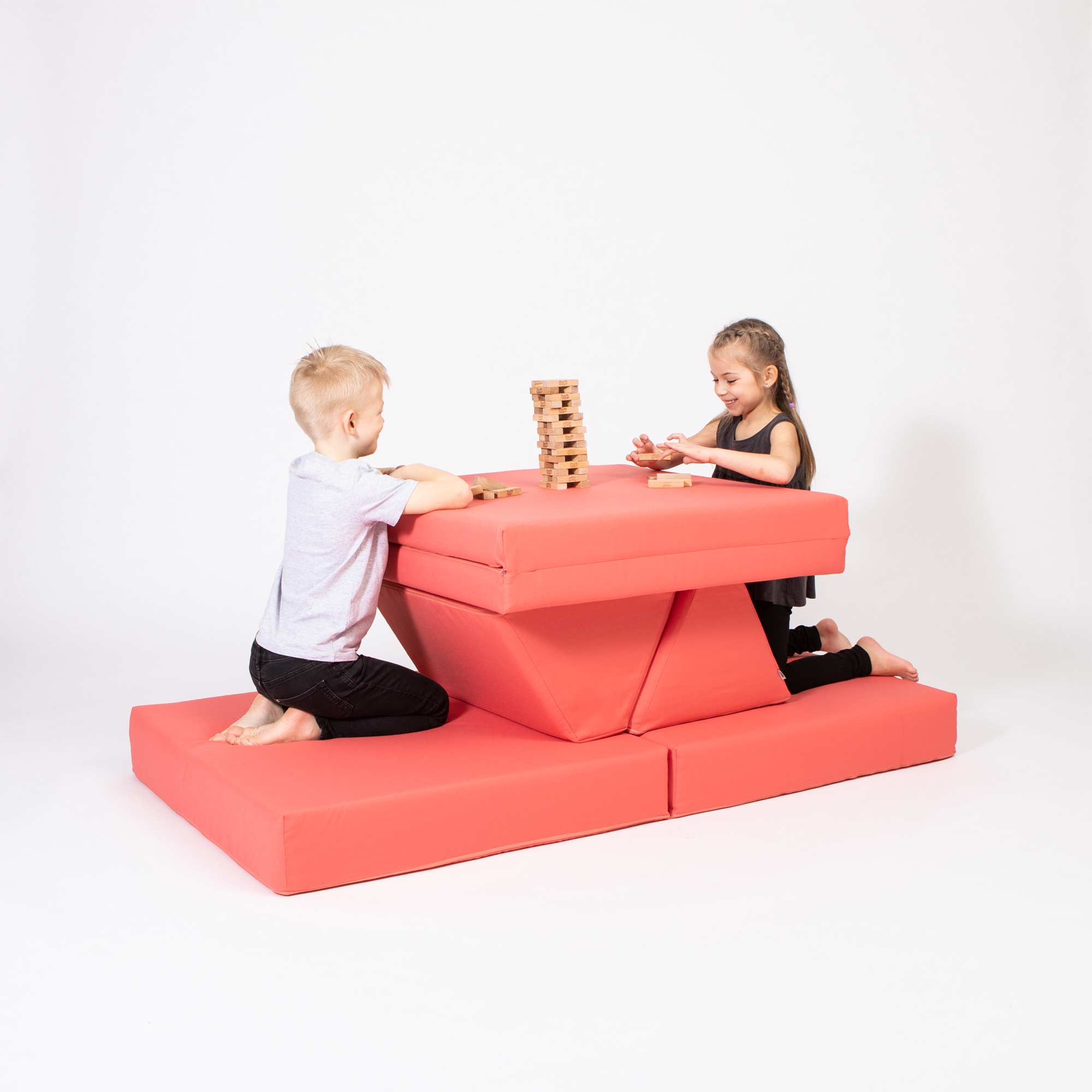 Universelles Kindersofa von monboxy in Koralle