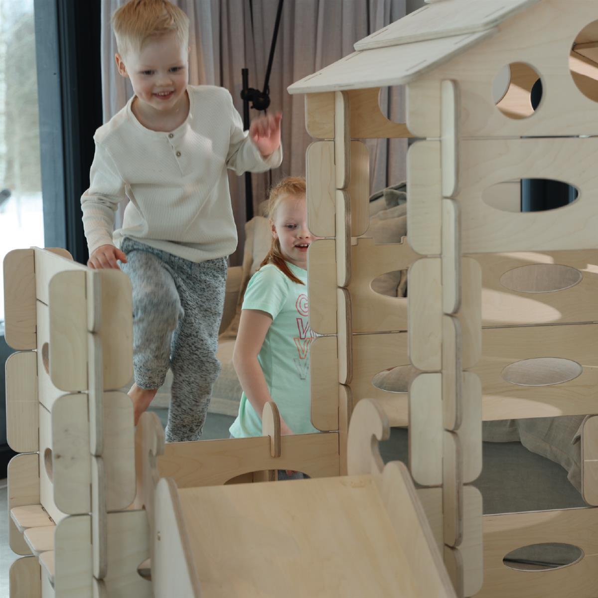 Montessori Spielhaus: Kreatives Lernen für Kinder von 1 bis 12 Jahren - Komplettsset mit Rutsche und Treppe