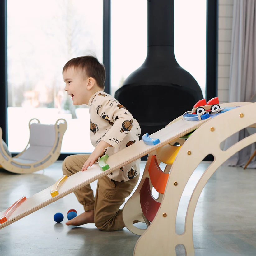 Spielset "Dynamik" pastell - Montessori-Bogen mit Rutsche und Kissen