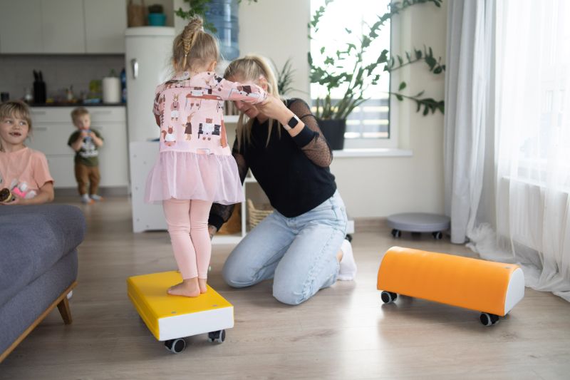 Rollerboard Tiny - Soft Play on Wheels gelb