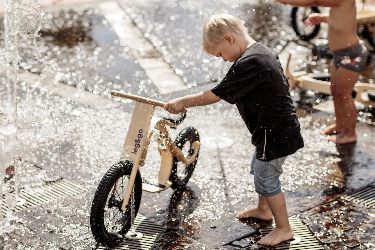 Balance Bike 3in1 aus Holz - mitwachsendes Laufrad für Kinder ab 6 Monaten bis 6 Jahre nur das Laufrad