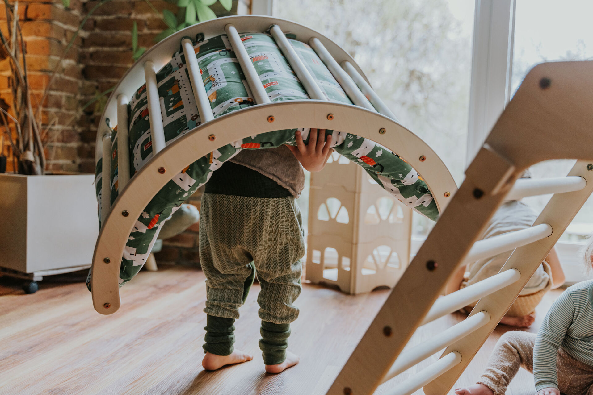 Koalaling Set - Kletterdreieck (70cm) mit Rutsche und Bogen Rutsche: 100cm Rutsche mit Hühnerleiter, Bogen: kleiner Bogen