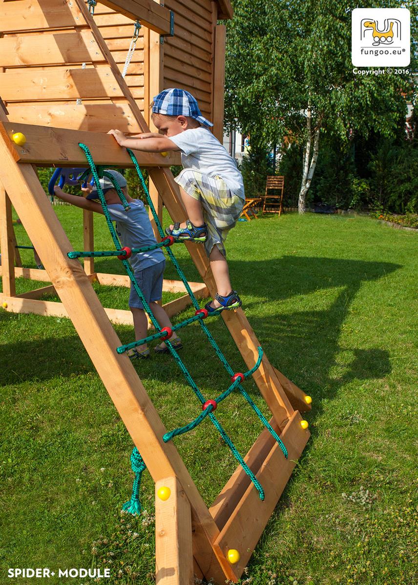 Spielturm My House mit Rutsche, Leiter, Haus mit Holzdach, Griffe, Steuerrad und Modul Spider+ (mit Kletterwand, Netzseite, Schaukel und Trapez-Griffe)