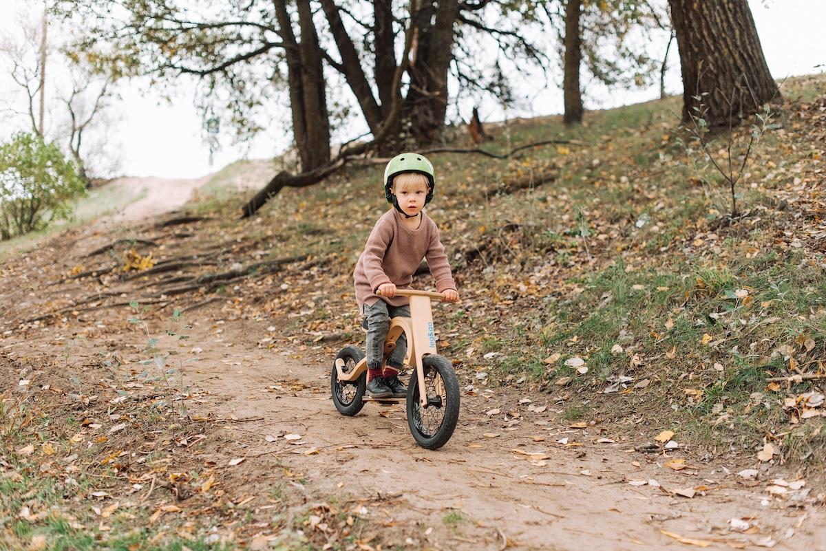 Balance Bike 3in1 aus Holz - mitwachsendes Laufrad für Kinder ab 6 Monaten bis 6 Jahre mit Downhill Erweiterung