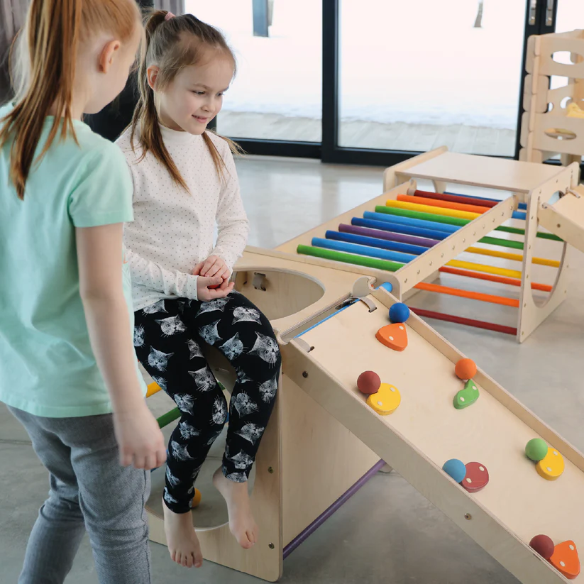 Spielset "Freunde" natur - Kletterwürfel mit einer Kletter- und Rutschrampe