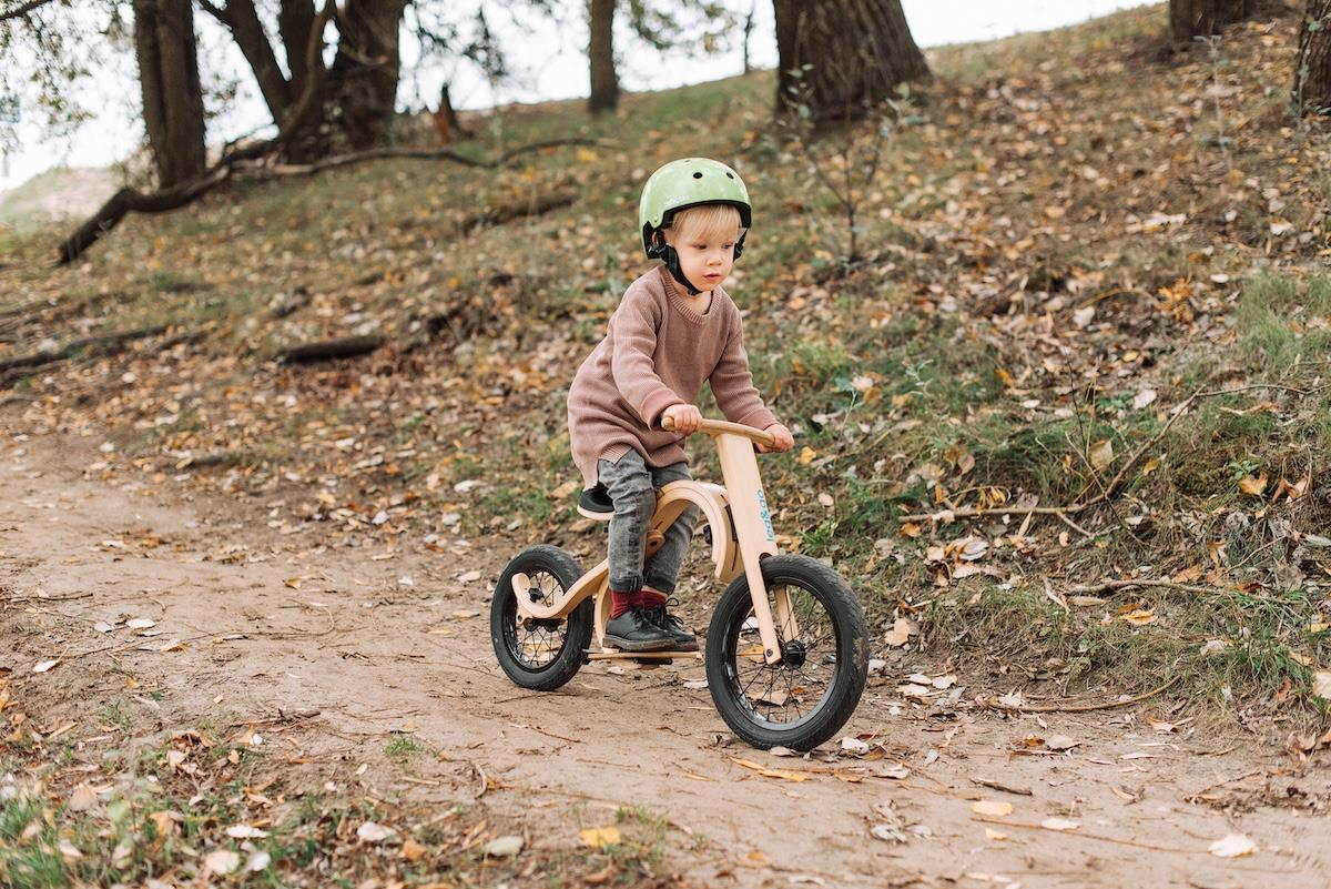 Balance Bike 3in1 aus Holz - mitwachsendes Laufrad für Kinder ab 6 Monaten bis 6 Jahre mit Downhill Erweiterung