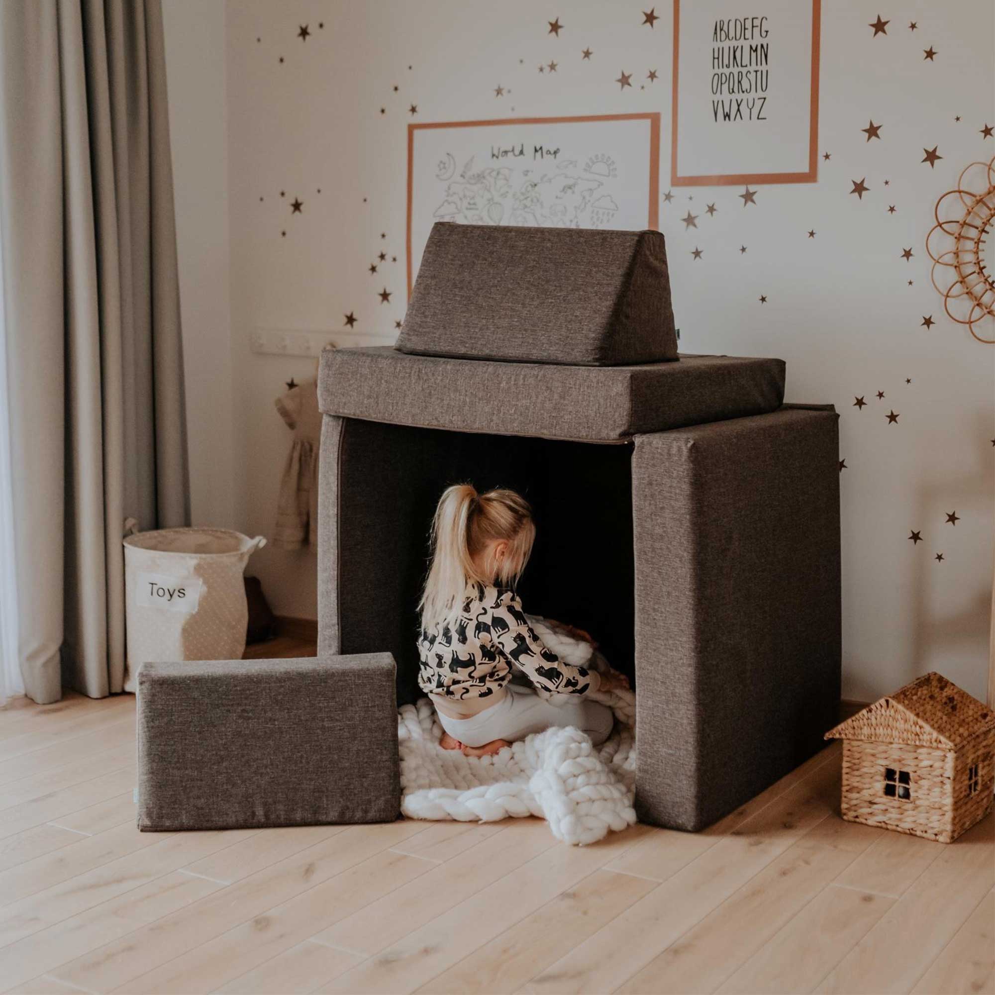 Universelles Kindersofa von monboxy in Dunkelbraun